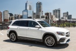 2020 Mercedes-Benz GLB 250 in Polar White - Static Front Right Three-quarter View